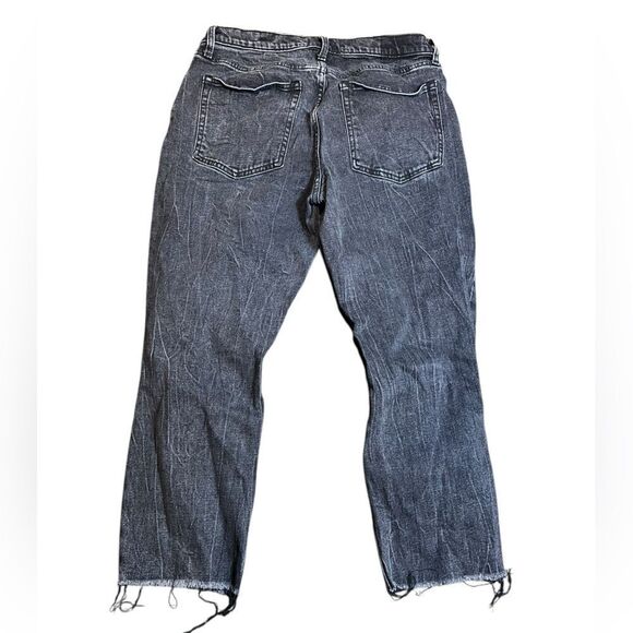 Abercrombie & Fitch Ultra High Rise Mom Jeans 32 14S Distressed Black Raw Hem - Picture 3 of 4